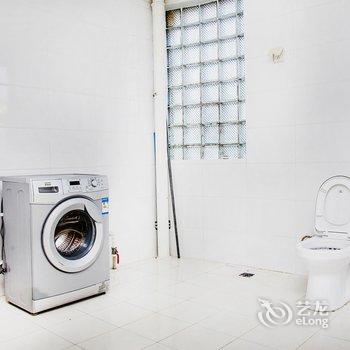 青岛青雅民宿(11号店)酒店提供图片
