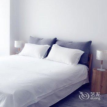 重庆猫猫是条狗公寓(二层路分店)酒店提供图片