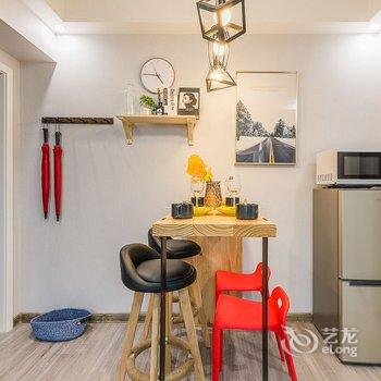 西安路客BE7270精品民宿酒店提供图片