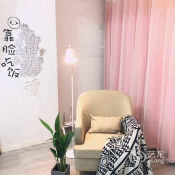 青岛艺想家民宿酒店提供图片