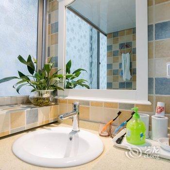 重庆路客精品民宿AB0880酒店提供图片