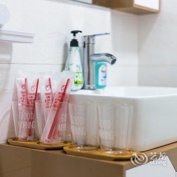 广州路客精品民宿BB7210酒店提供图片