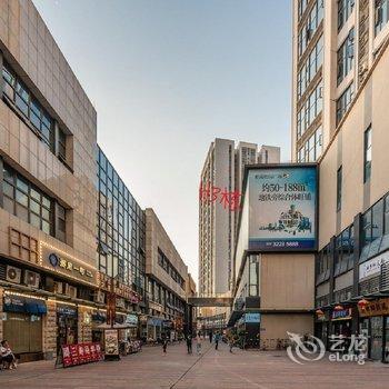 广州家圆国际公寓(萝岗奥园广场香雪地铁站店)酒店提供图片