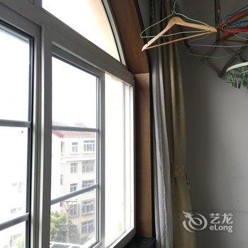 青岛溪边树公寓酒店提供图片