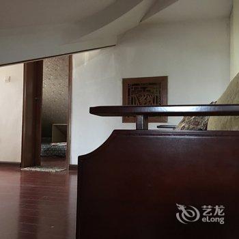 青岛溪边树公寓酒店提供图片