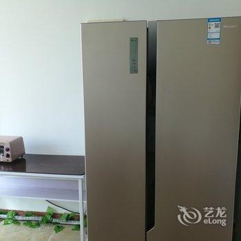 青岛海滨公寓(南营村分店)酒店提供图片