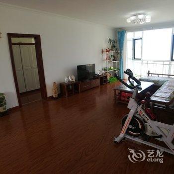 青岛海滨公寓(南营村分店)酒店提供图片