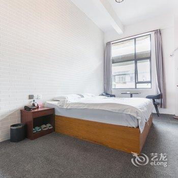 广州向往大海的公寓(五仙古观分店)酒店提供图片
