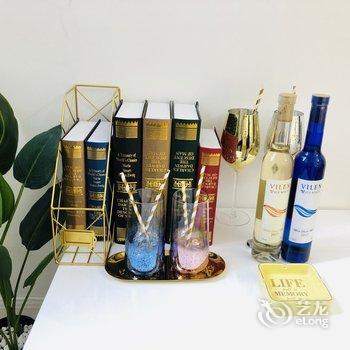 上海暖心沙发公寓(18号店)酒店提供图片
