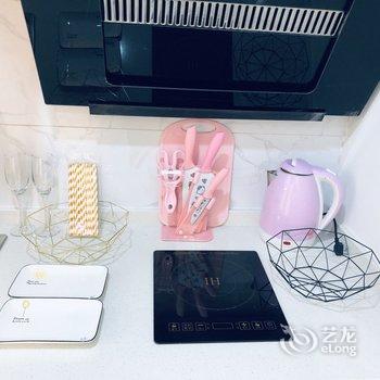 上海暖心沙发公寓(18号店)酒店提供图片