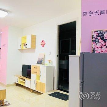 成都小T同学的家公寓酒店提供图片