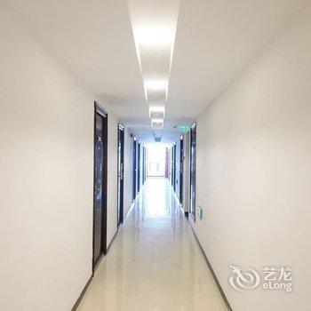 青岛温小姐公寓(中央商务区万达CBD店)酒店提供图片