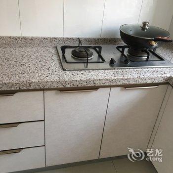 美乐金家小憩园公寓(青岛金沙滩路店)酒店提供图片