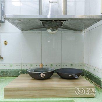 成都宽窄巷子8店公寓(红枫艺术陵园分店)酒店提供图片