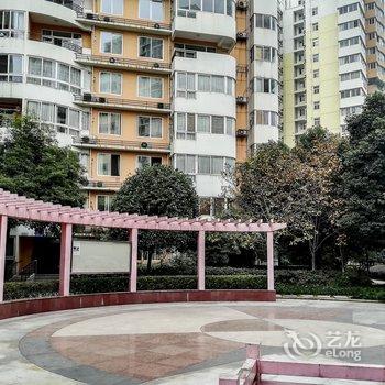 成都宽窄巷子8店公寓(红枫艺术陵园分店)酒店提供图片