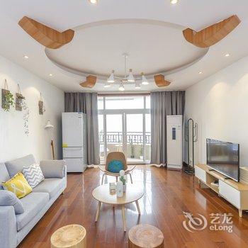 成都宽窄巷子8店公寓(红枫艺术陵园分店)酒店提供图片