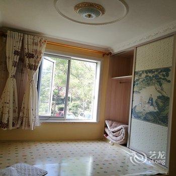 青岛依山住城民宿酒店提供图片