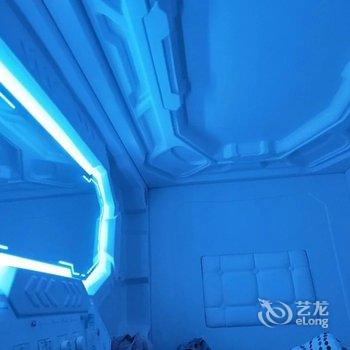 成都自由度太空舱青年旅舍酒店提供图片