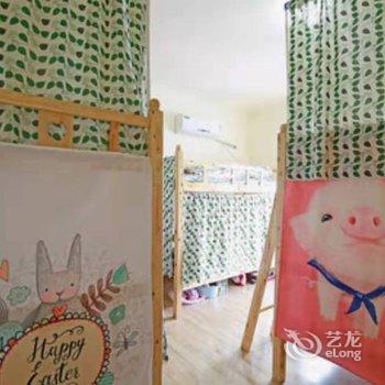 成都自由度太空舱青年旅舍酒店提供图片