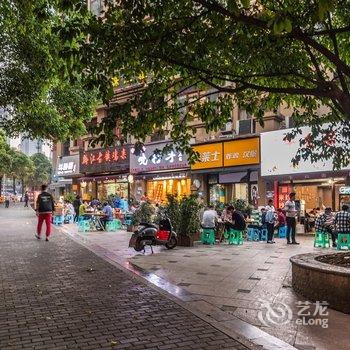 嗨客江景民宿(码头后街分店)酒店提供图片