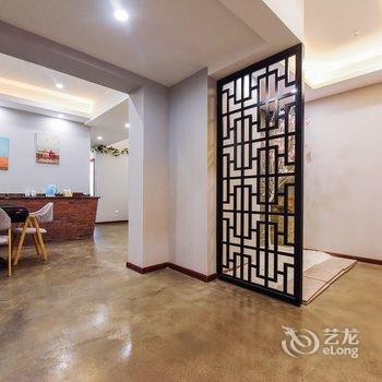 重庆宇馨酒店公寓(解放碑洪崖洞店)酒店提供图片