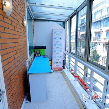 青岛尼尼度假别墅(墨非墨当代艺术馆分店)酒店提供图片