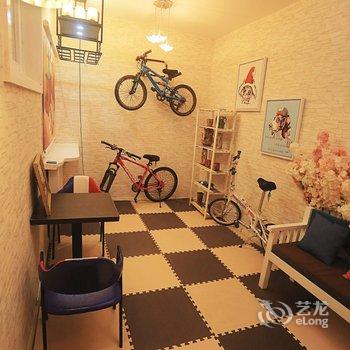 青岛尼尼度假别墅(墨非墨当代艺术馆分店)酒店提供图片