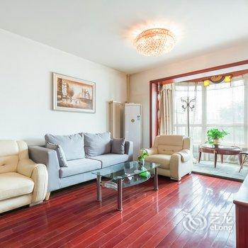 伴天民宿(北京南湖南路北口分店)酒店提供图片