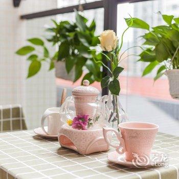 广州小猪家的阳光小屋公寓(绿怡11街分店)酒店提供图片