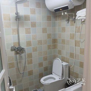 青岛转角的海边公寓酒店提供图片