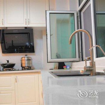 青岛转角的海边公寓酒店提供图片