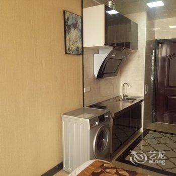 浪漫主题公寓(普丰路分店)酒店提供图片