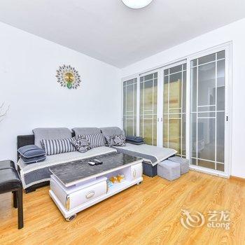 豪华日租房出租公寓(青岛金华路店)酒店提供图片