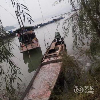 重庆江风徐来民宿酒店提供图片