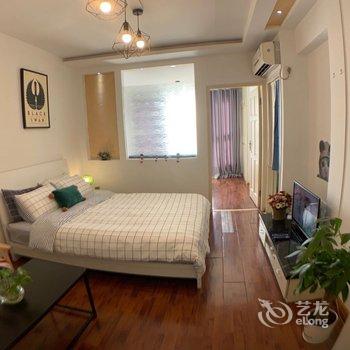 重庆赵俊碧公寓(4号店)酒店提供图片