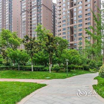 悦途小娜公寓(西安罗家寨村店)酒店提供图片