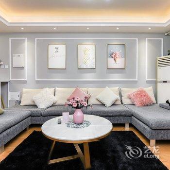 成都青柠之家公寓(8号店)酒店提供图片
