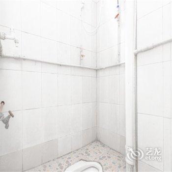 深圳果宝客栈酒店提供图片