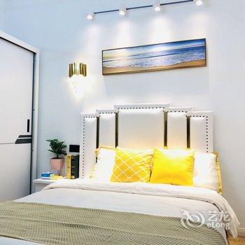 上海暖心沙发公寓(18号店)酒店提供图片