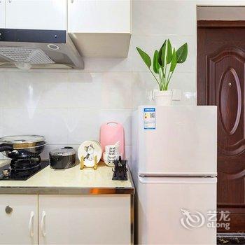 罗琴公寓(长江滨江路1号分店)酒店提供图片