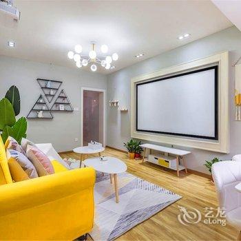 罗琴公寓(长江滨江路1号分店)酒店提供图片