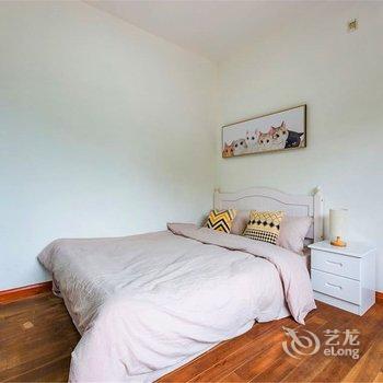 罗琴公寓(长江滨江路1号分店)酒店提供图片