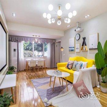 罗琴公寓(长江滨江路1号分店)酒店提供图片