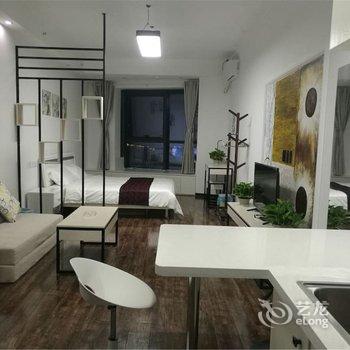 青岛阿兰若云顶民宿(3号店)酒店提供图片