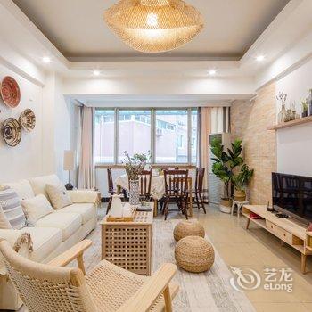 成都Locals路客·成都锦江C24舍公寓(古大圣慈寺分店)酒店提供图片