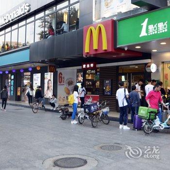 广州温馨电梯独立套房公寓(荔德路分店)酒店提供图片