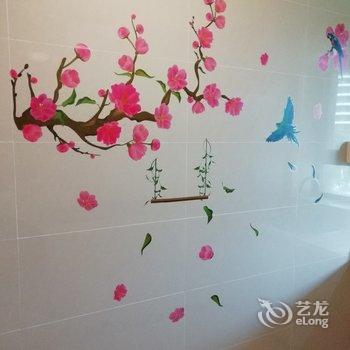 小龙虾公寓(青岛儿童乐园店)酒店提供图片