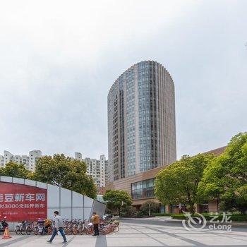 上海浦东喜来登由由公寓酒店提供图片