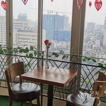 成都自由度太空舱青年旅舍酒店提供图片