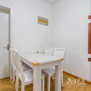 王尧公寓(青岛情人伞店)酒店提供图片